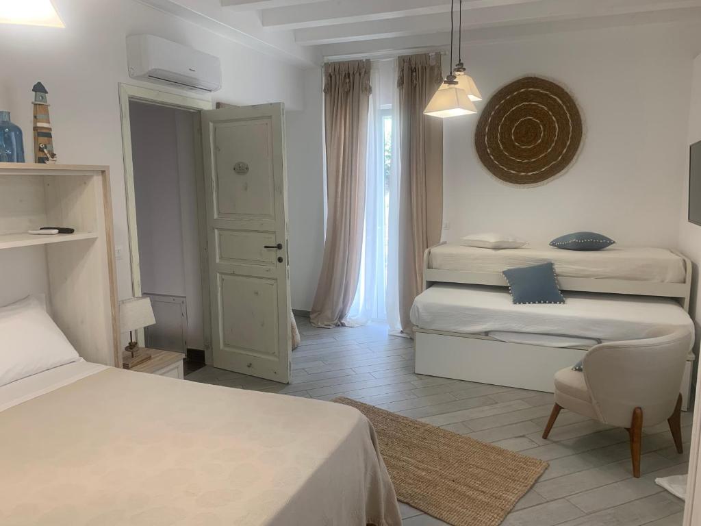 Il Fiore Bianco - Camera Quadrupla Con Bagno Privato