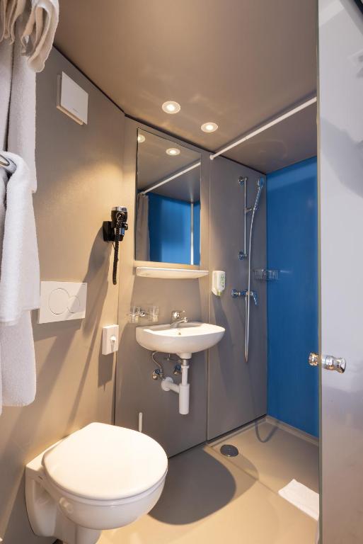Koupelna v ubytování Fred Guest House Hauptbahnhof - Mobile Check-in