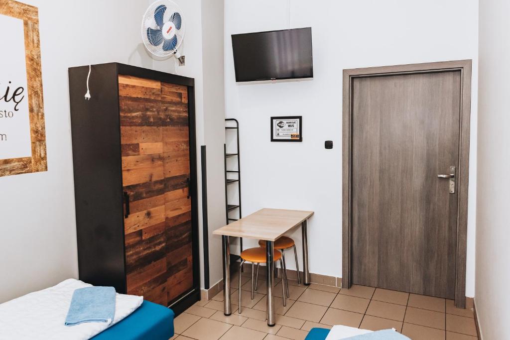 Noclegi Bielpon - Chambre Double Avec Salle De Bain Partagée