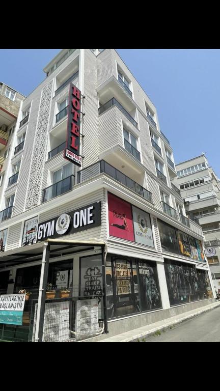 Bangunan di mana terletaknya hotel