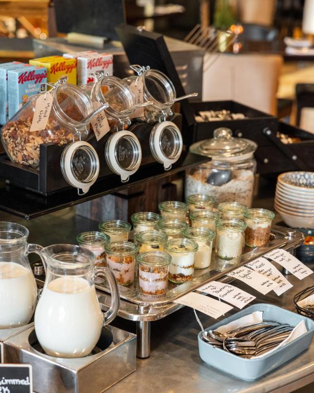 Hotel Indigo - Edinburgh - Princes Street by IHG - Resim 35