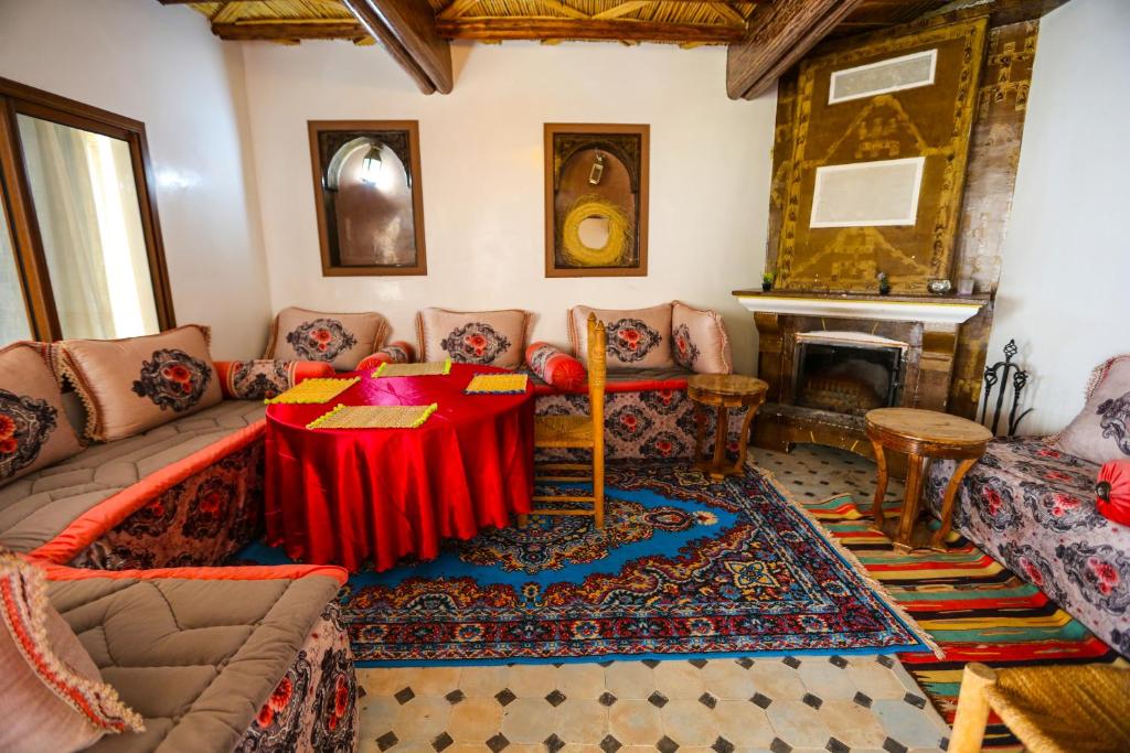 Posezení v ubytování Kasbah Du Roches Armed