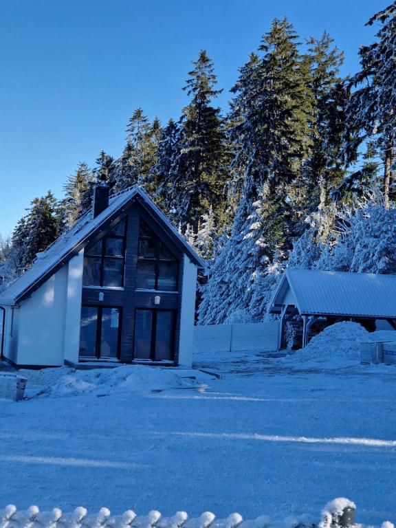 Domek pod Jagodną 824 m n.p.m. Spalona 6 BE pozimi