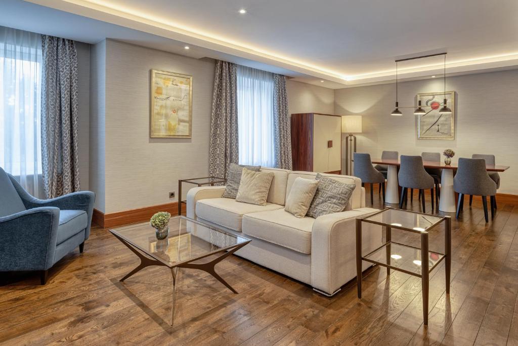 Posezení v ubytování Grand Hotel Kempinski Riga