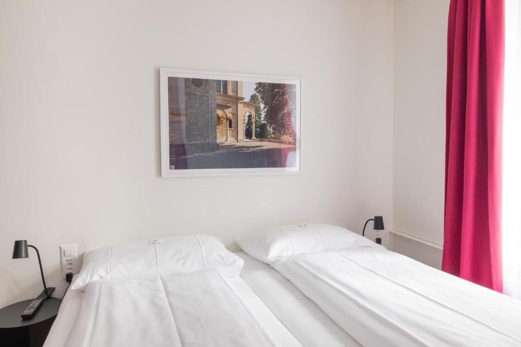 Fred Guest House Hauptbahnhof - Mobile Check-in - Resim 8