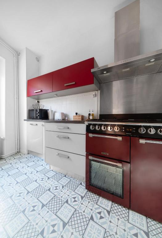 Cuisine ou kitchenette dans l'établissement L'Eugène - Maison 3 chambres
