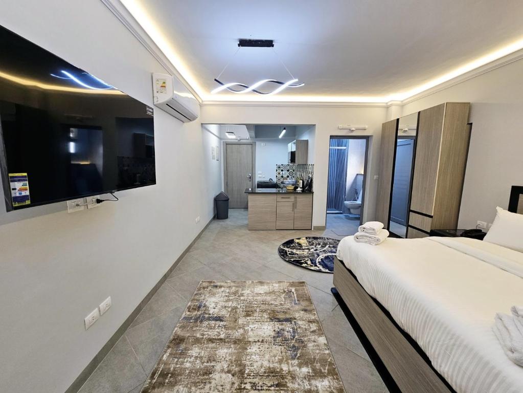 The Stay - Superior Studio