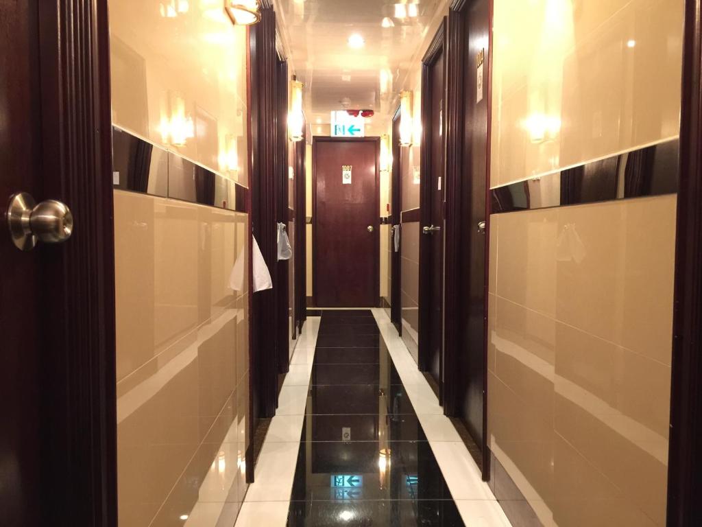 Bagno di Germany Hostel Block D