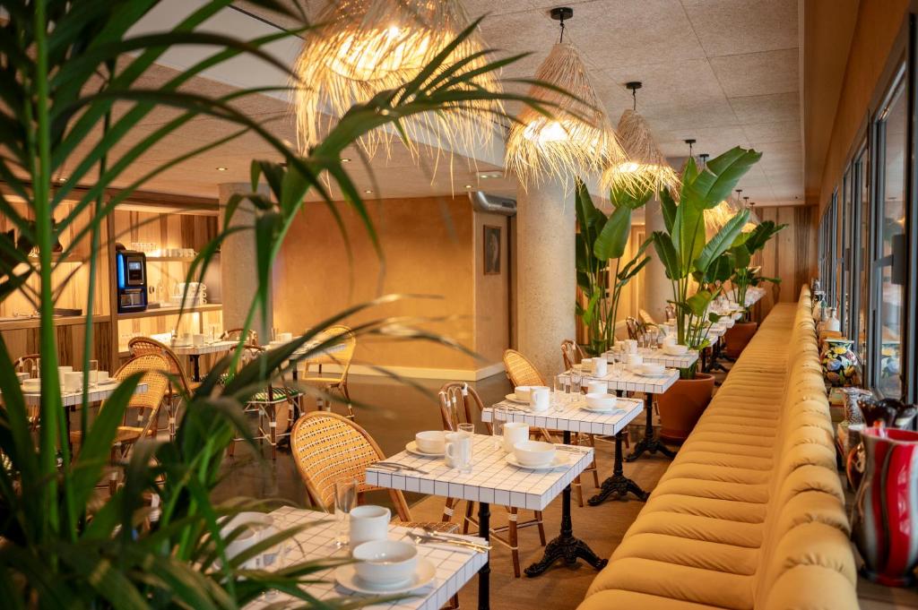 Kopster Hotel Paris Porte de Versailles - Resim 34