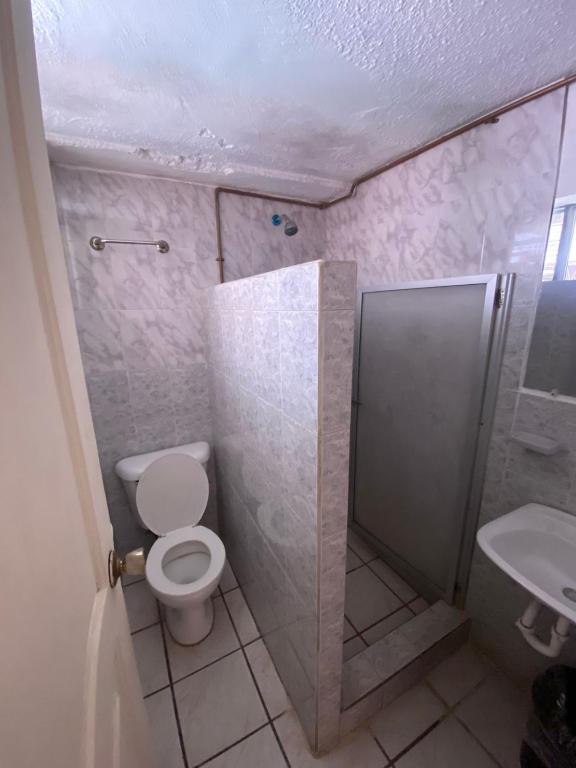 Koupelna v ubytování Hostal Almagro