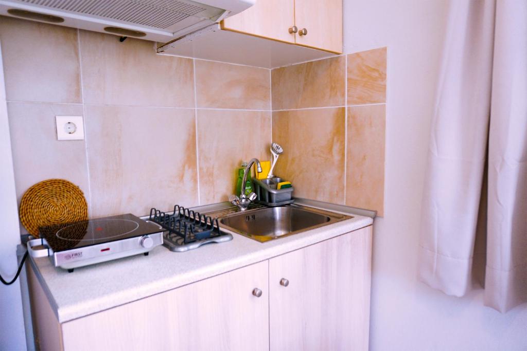 Dimitris City Break Apts - Resim 24