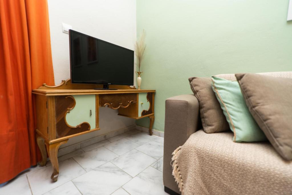 Dimitris City Break Apts - Resim 31