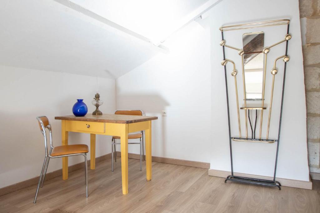 Foto sihtkohas Avignon asuva majutusasutuse Chambre d'hôtes Les Cyprès de l'île galeriist