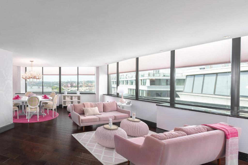 The Watergate Hotel Georgetown - 