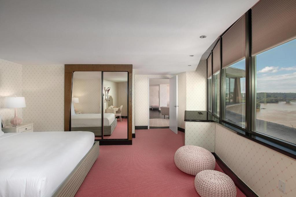 The Watergate Hotel Georgetown - Superior Suite