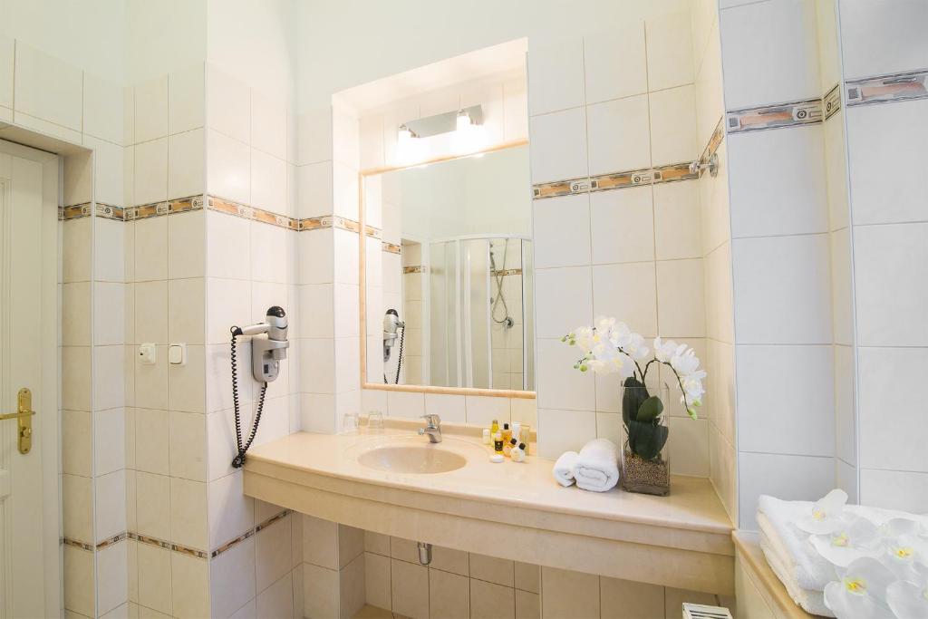 Kúpeľňa v ubytovaní Hotel Ontario