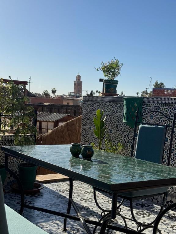 Balkón nebo terasa v ubytování Riad Zahri