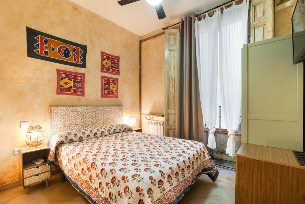 Hostal Artistic B&B - 2