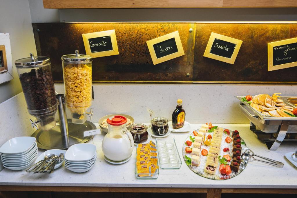 Hotel Zenit Budapest Palace - Resim 18