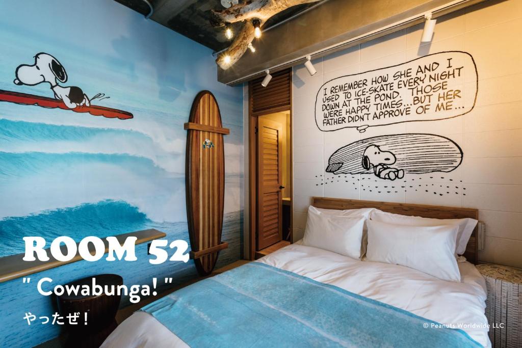 Postel nebo postele na pokoji v ubytování ピーナッツホテル/PEANUTS HOTEL