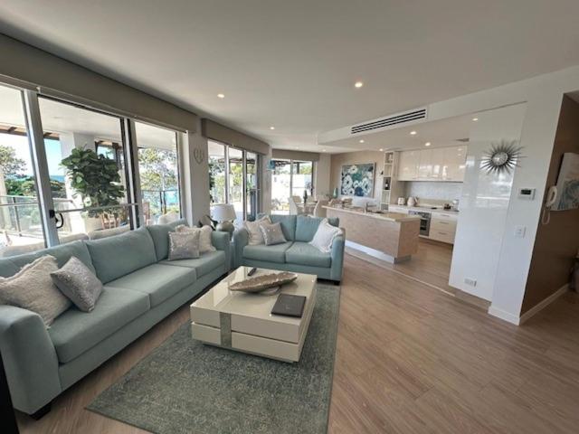 Beachfront Grand Mercure Allegra Hervey Bay - Deux Chambres King/Queen Premium Avec Vue Sur L'océan
