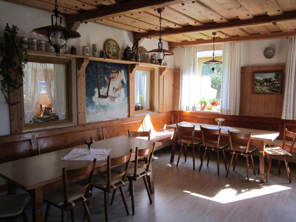 Posezení v ubytování Gasthaus Hingerl