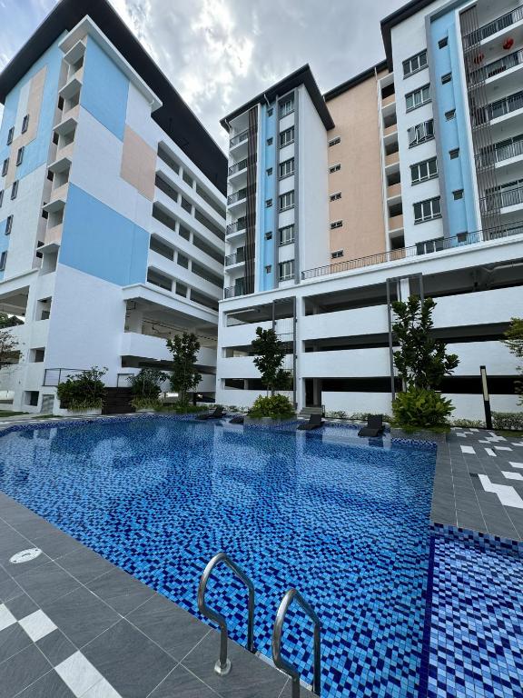 Bazén v ubytování Bayu Temiang Luxury Design 7~8 Pax nebo v jeho okolí