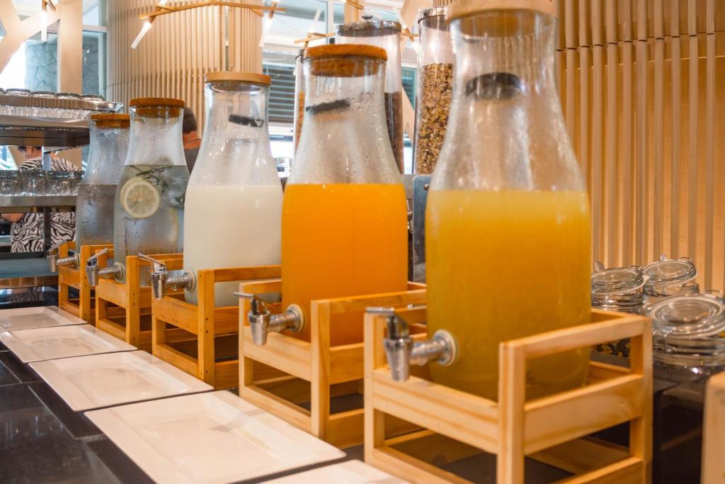 Andaman Embrace Patong, Phuket - Resim 21