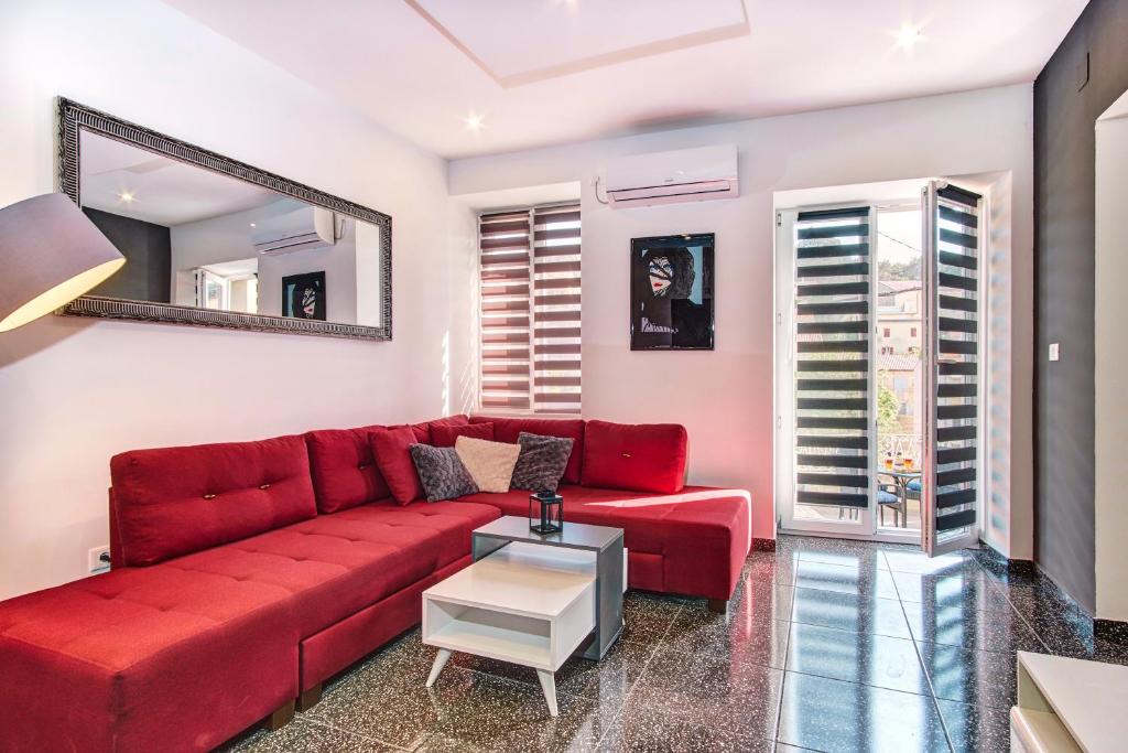 Χώρος καθιστικού στο SkyGarden house 2