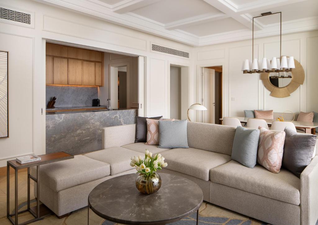 Posezení v ubytování Four Seasons Resort and Residences at The Pearl - Qatar