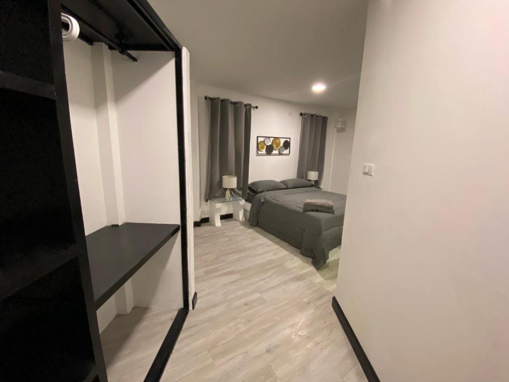 Postel nebo postele na pokoji v ubytování Chaweng Residence