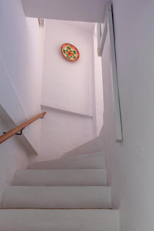 Fotografia z galérie ubytovania Atico Trafalgar By La Judería de Vejer - Inside a typical Andalusian Casa Patio v destinácii Vejer de la Frontera
