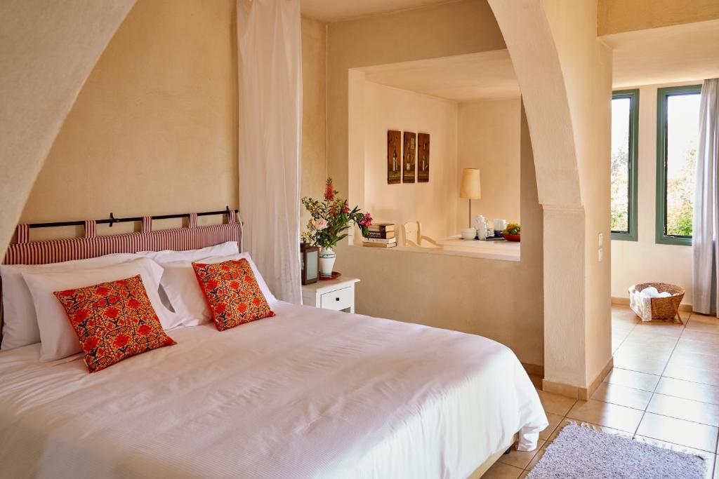 Village Heights Resort - 3