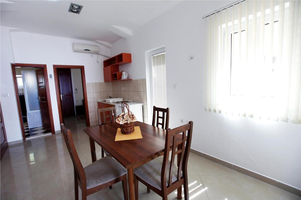 Apartments Baron - 11