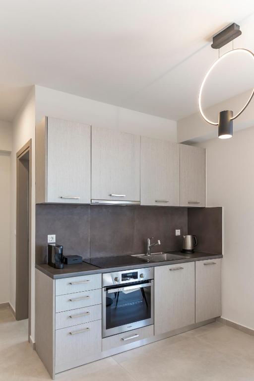 Cubes Living Athens Goudi - 4