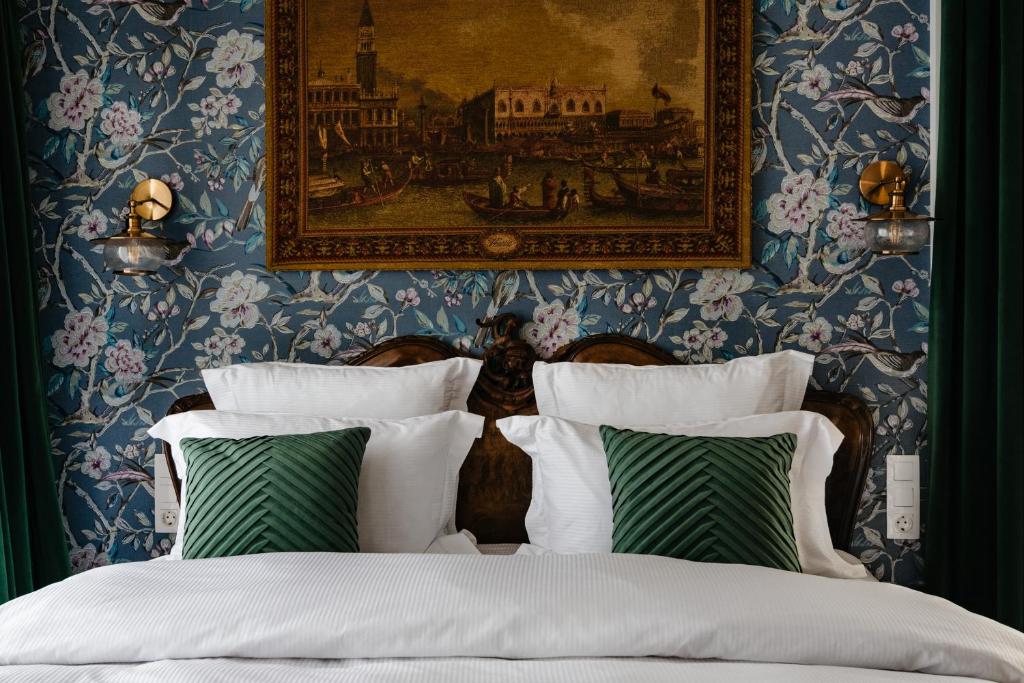 Ateneea Luxury Rooms - Resim 13