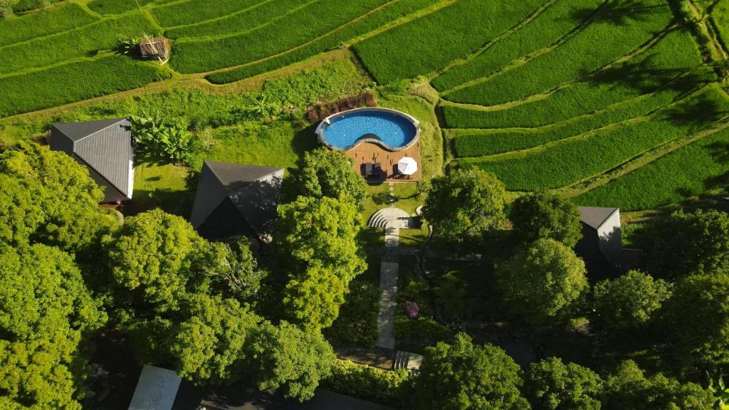 Bazén v ubytování MAYURA BALI VILLA nebo v jeho okolí