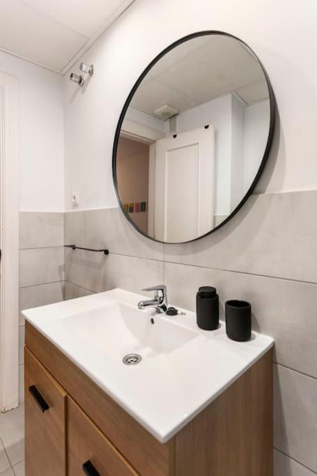Kúpeľňa v ubytovaní Historical Center Apartment Malaga parking and smart tv