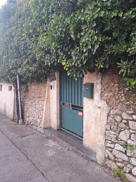 Fotografie z fotogalerie ubytování Maison du bonheur calme et verdure v Nice