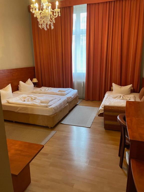 Hotel Astrid am Kurfürstendamm - Resim 40