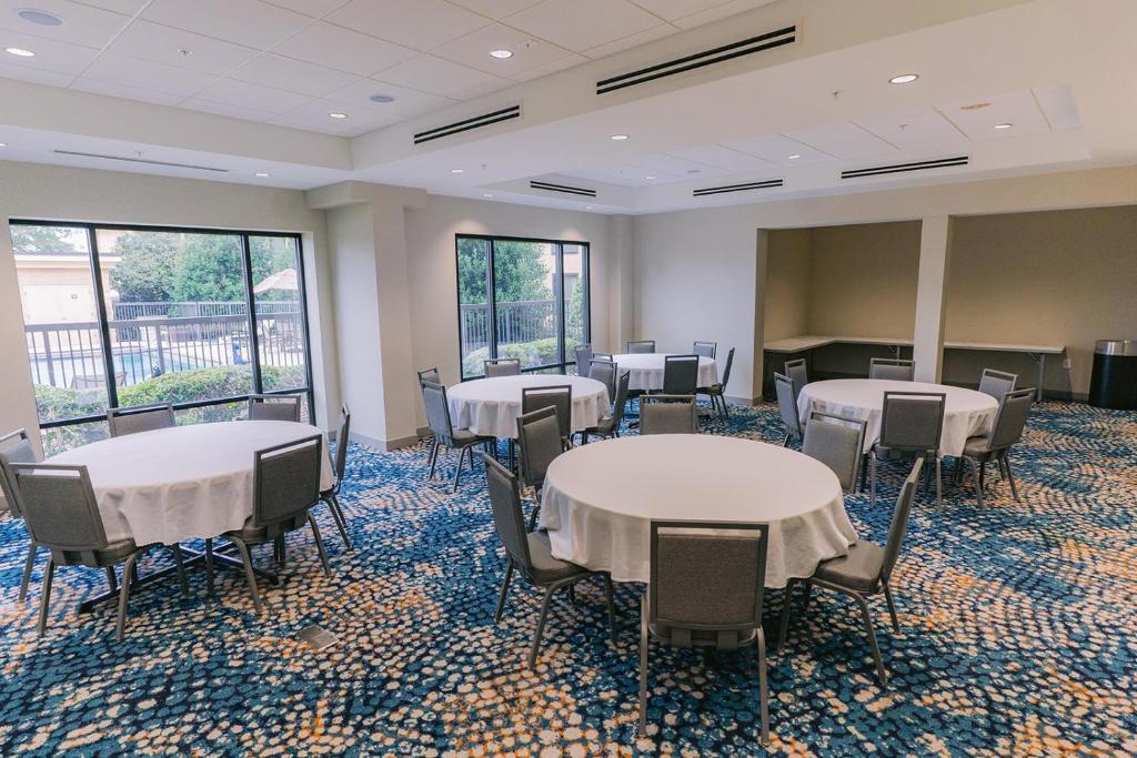Hampton Inn Knoxville-West At Cedar Bluff photo