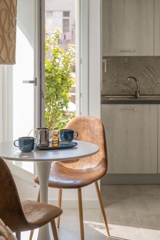 Kuchyň nebo kuchyňský kout v ubytování URBAN HOME