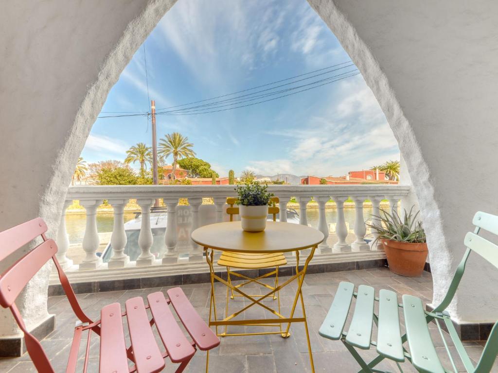 Kép Apartment Port Empuries by Interhome szállásáról Empuriabravában a galériában