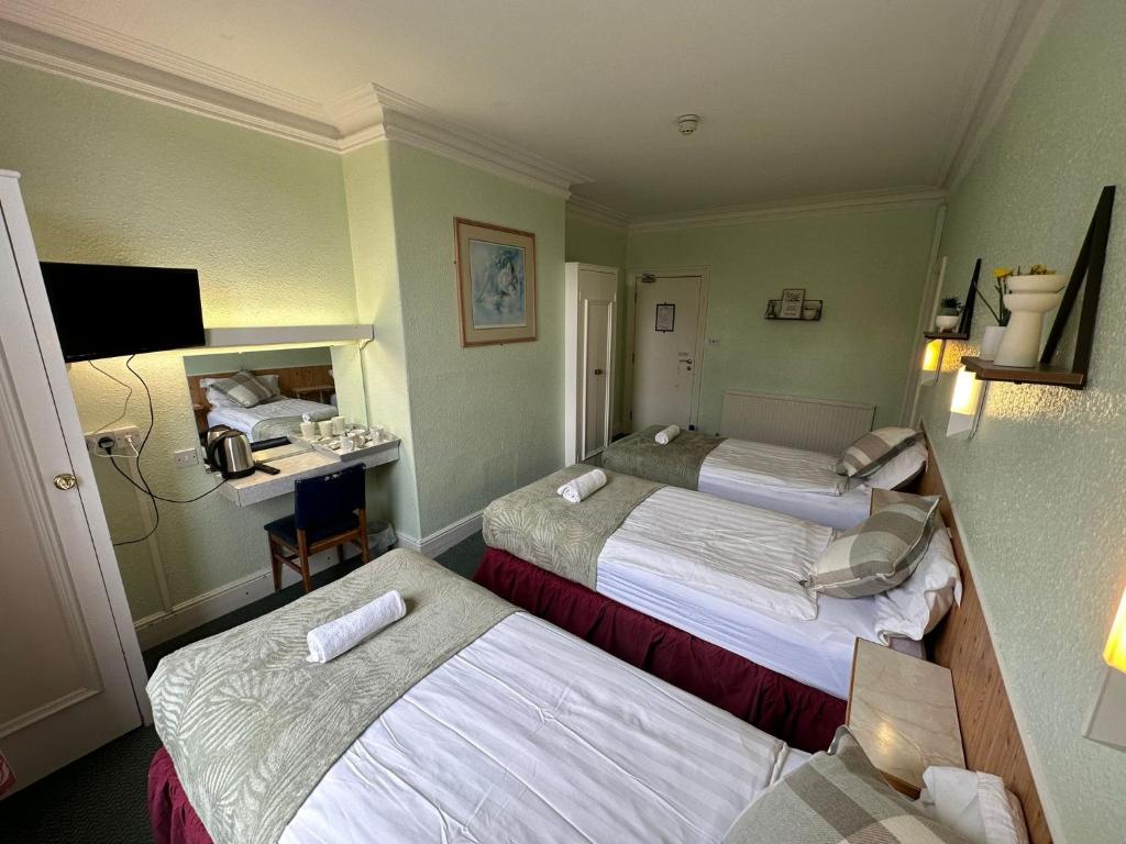 Green Gables Hotel - 三个房间
