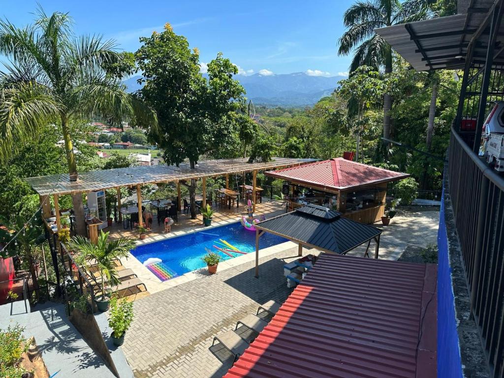 Bazén v ubytování Villas In Sueño Private Jungle Hotel nebo v jeho okolí