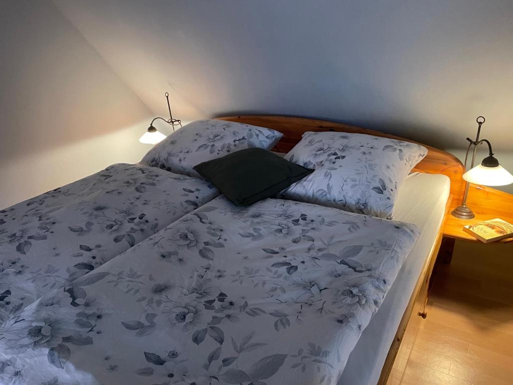 Postel nebo postele na pokoji v ubytování Ferienwohnung Eva