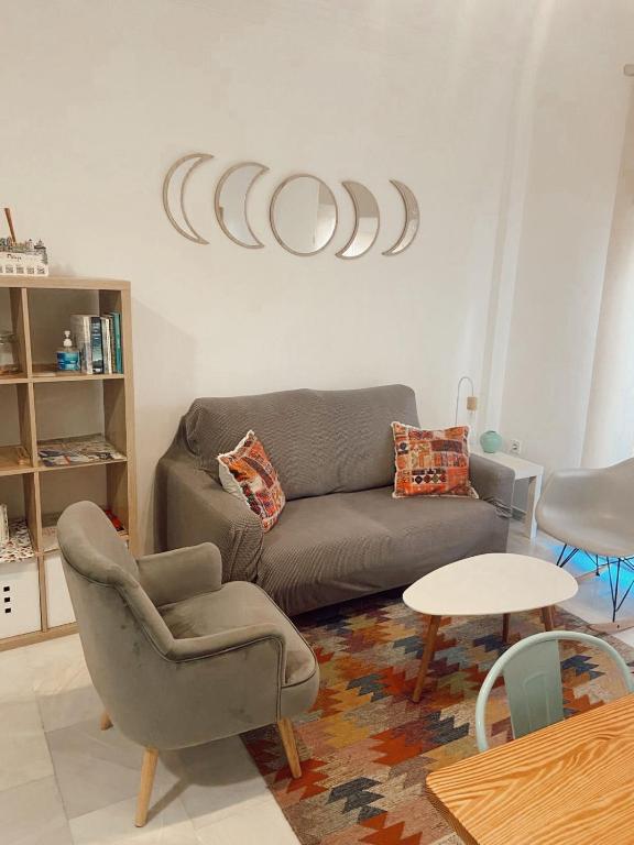 A seating area at Apartamento Melina Arlu - Barrio La Victoria