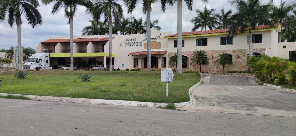 Foto de la galería de HOTEL A´PONTE en Mérida