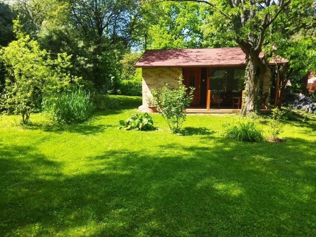 Zahrada ubytování Daniel Apartman