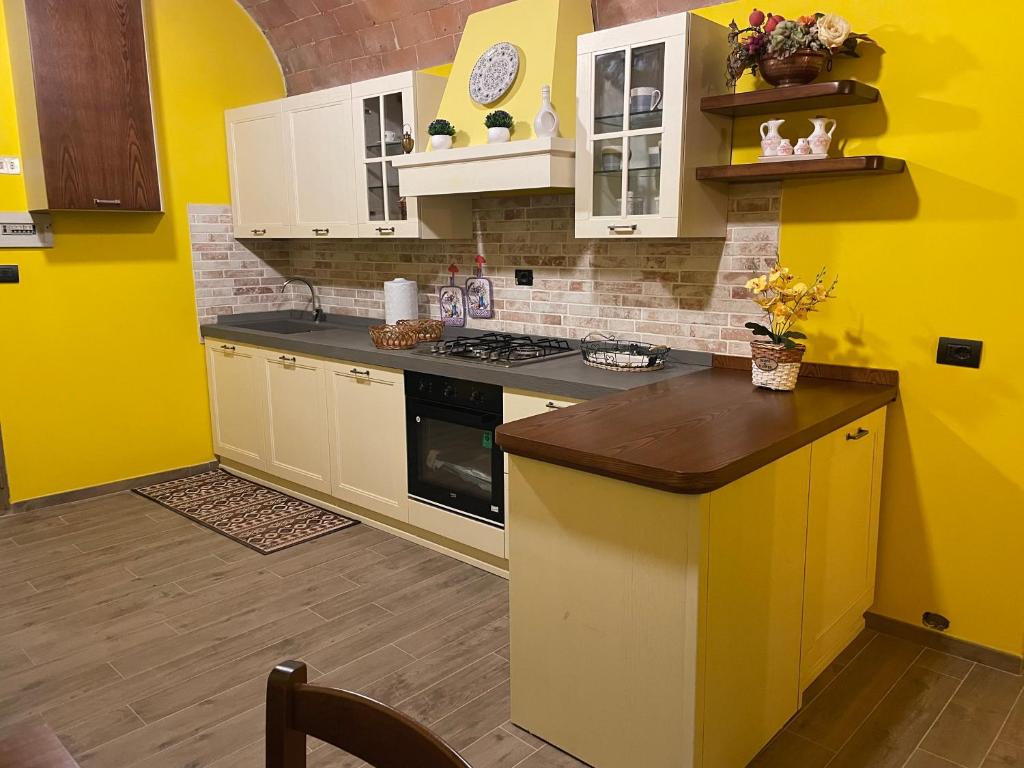 Kuchyň nebo kuchyňský kout v ubytování A casa di Bice